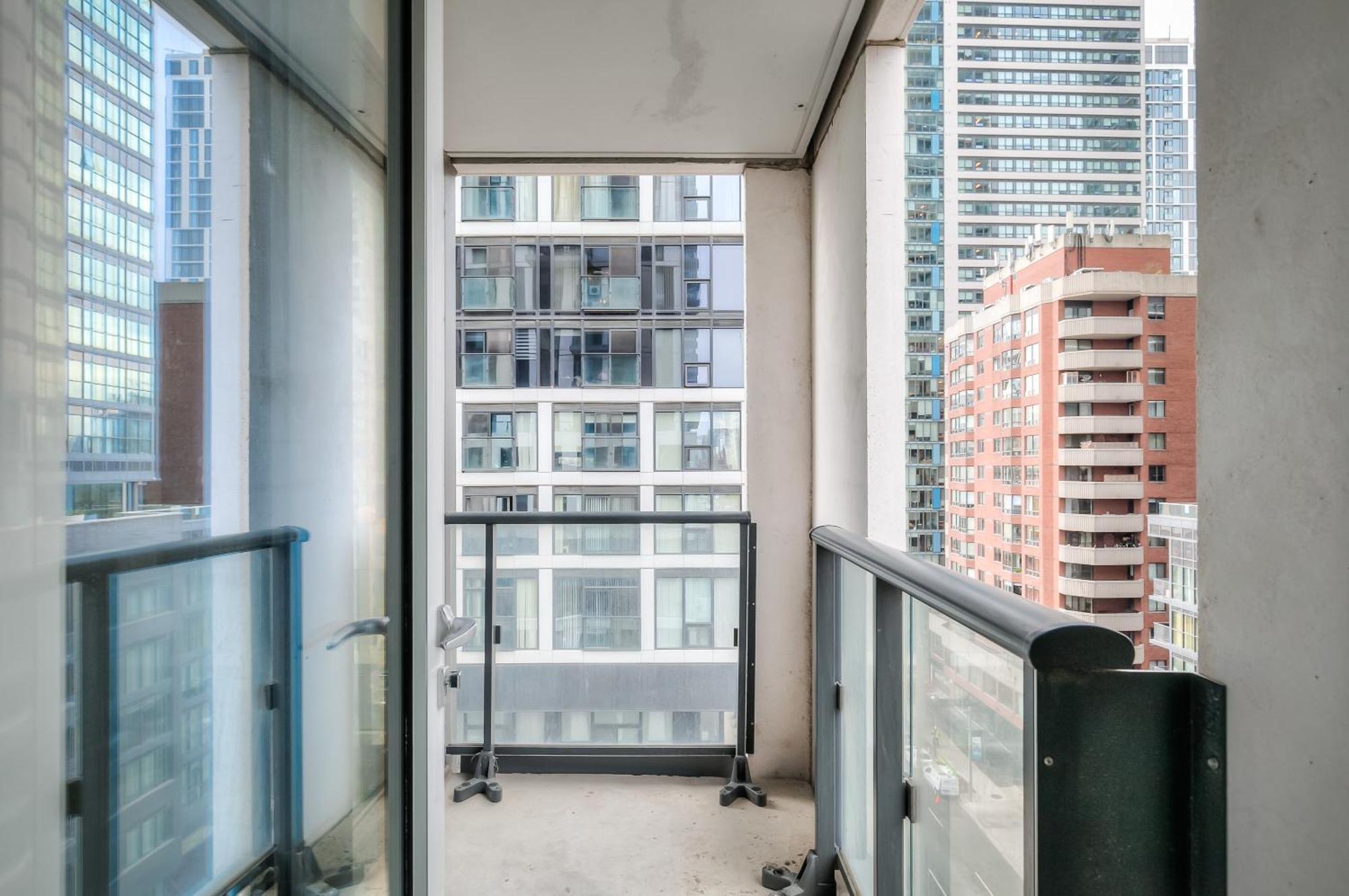 Panorama Suites Downtown Toronto Zewnętrze zdjęcie