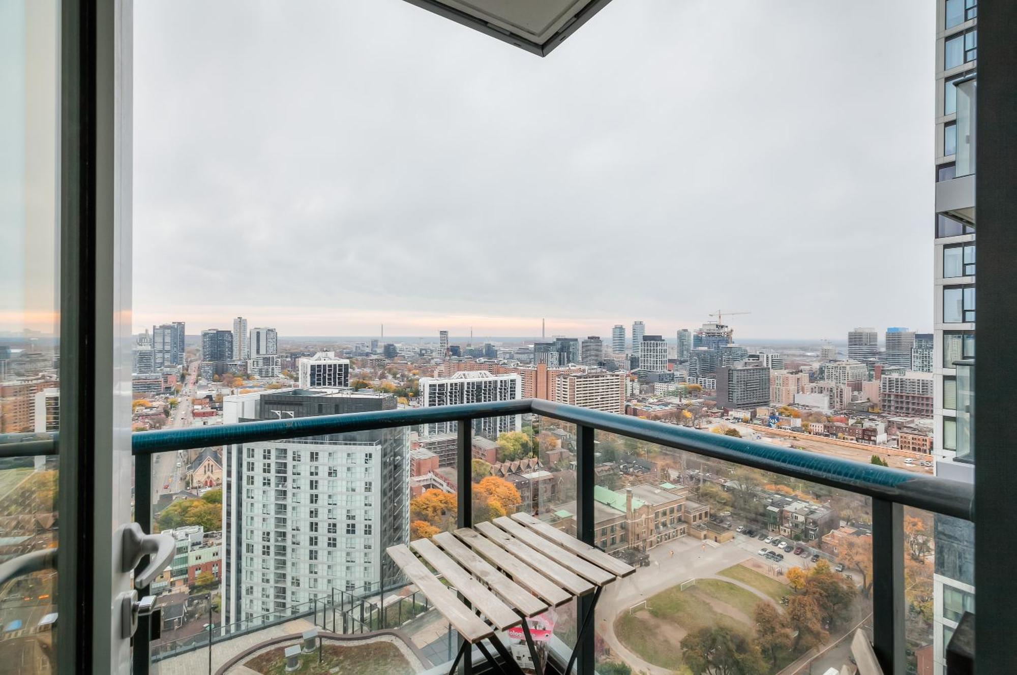 Panorama Suites Downtown Toronto Zewnętrze zdjęcie